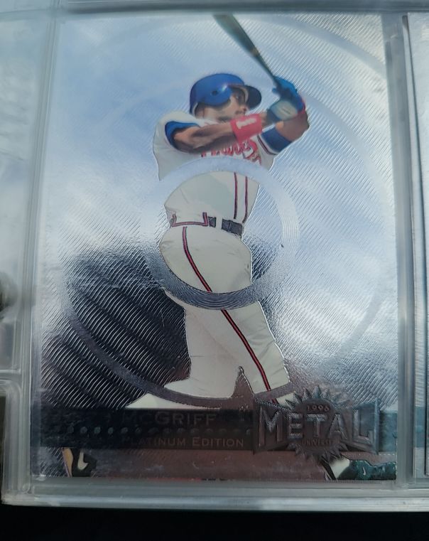 1990 Leaf Metal Ken Griffey Jr. — front