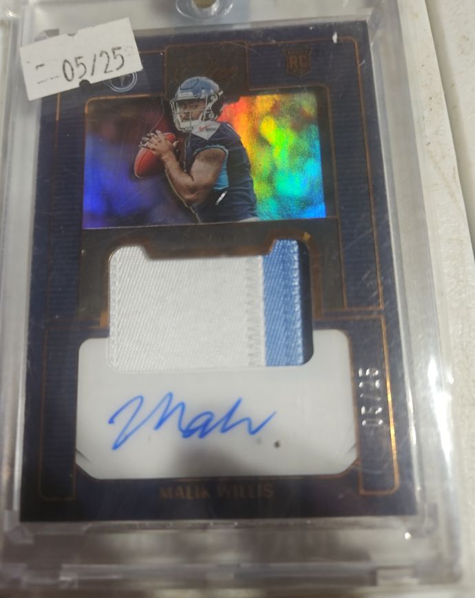 2022 Panini One #140 Malik Willis Rookie Patch Auto — front