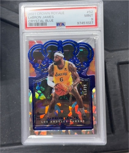 2021 Panini Crown Royale #52 LeBron James Crystal Blue — front