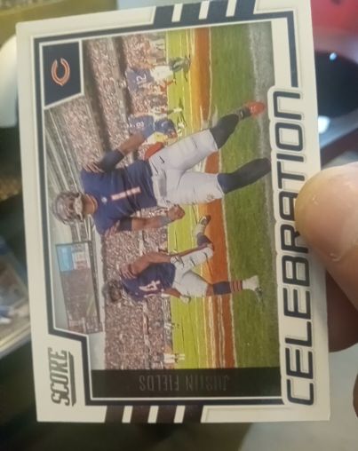 2022 Panini Score #C-JF Justin Fields Celebration — front