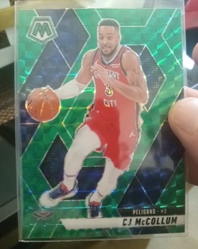 2024-25 Panini Mosaic #191 CJ McCollum — front
