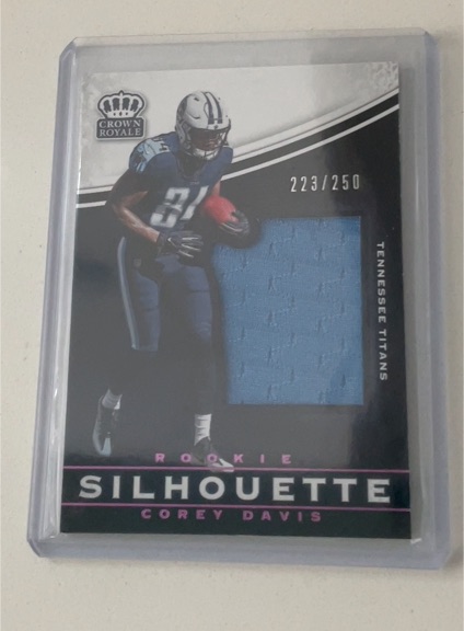 2017 Panini Crown Royale #223 Corey Davis Rookie Silhouette Jersey — front