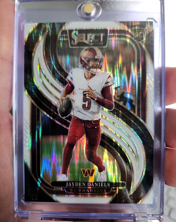 2024 Panini Select #112 Jayden Daniels — front