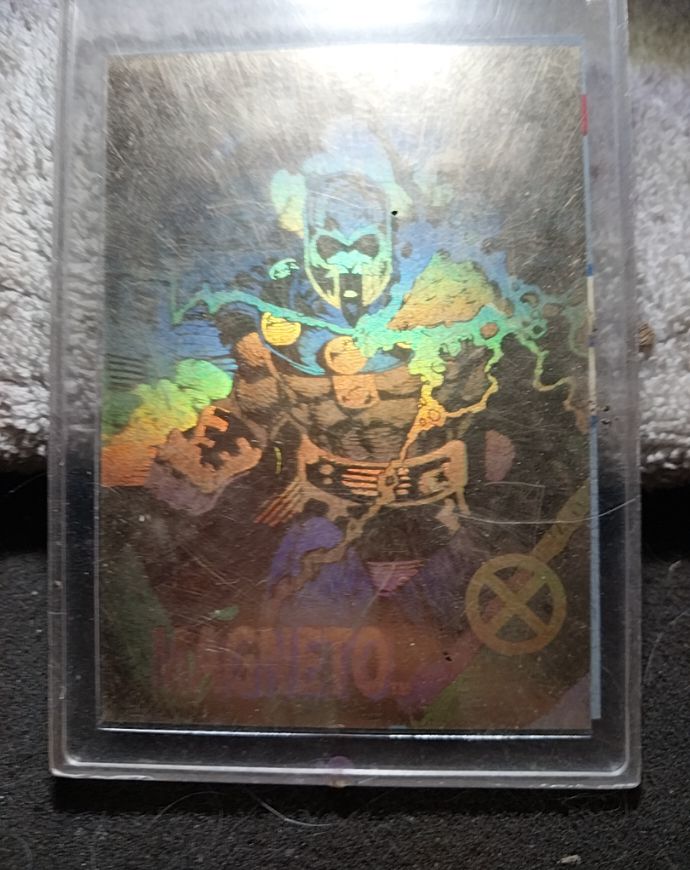 1992 Impel Marvel X-Men Hologram #XH-4 Magneto — front