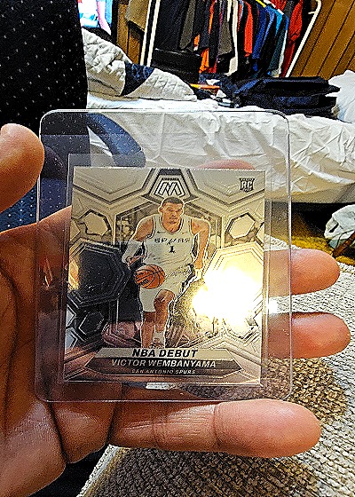 2023-24 Panini Mosaic NBA Debut #257 Victor Wembanyama — front