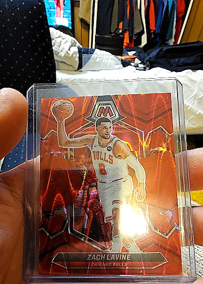 2023-24 Panini Mosaic #100 Zach LaVine Mosaic Silver Prizm Chicago Bulls — front