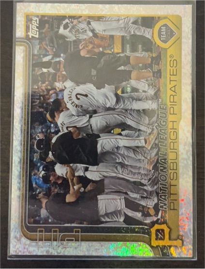 2025 Topps #677 Pittsburgh Pirates — front