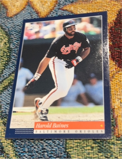 1994 Score #469 Harold Baines — front