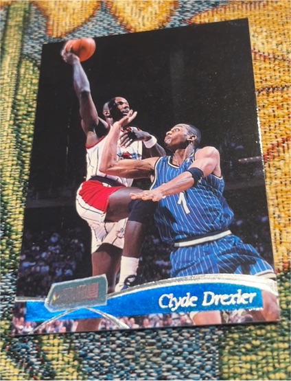 1997-98 Topps Stadium Club #127 Clyde Drexler — front