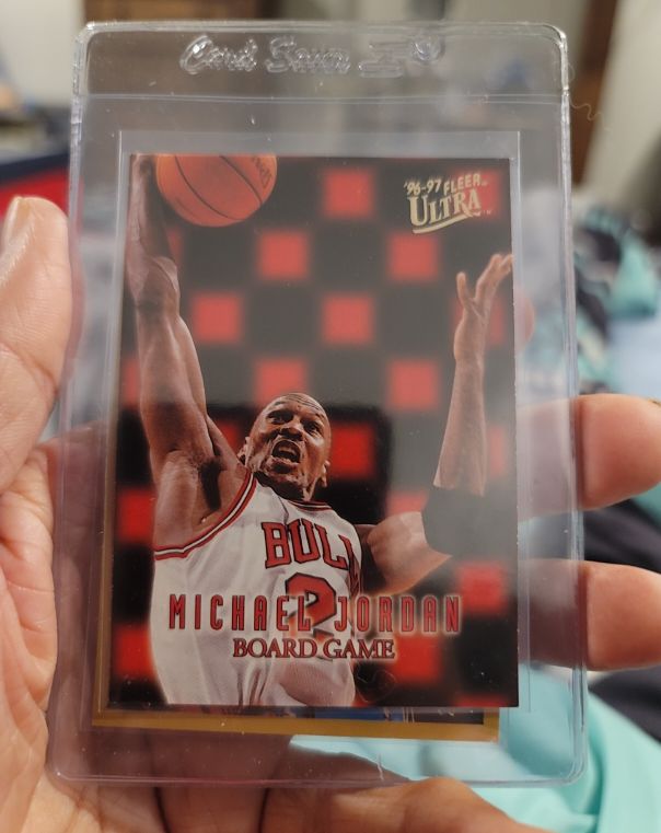 1996-97 Fleer Ultra #7 Michael Jordan Board Game — front