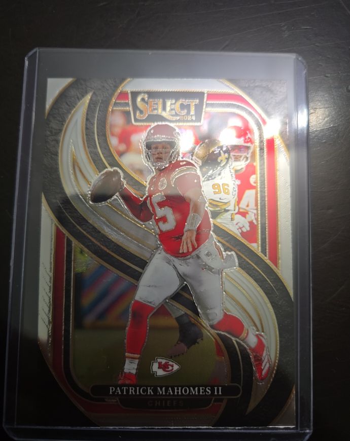 2024 Panini Select Premier Level #120 Patrick Mahomes II — front