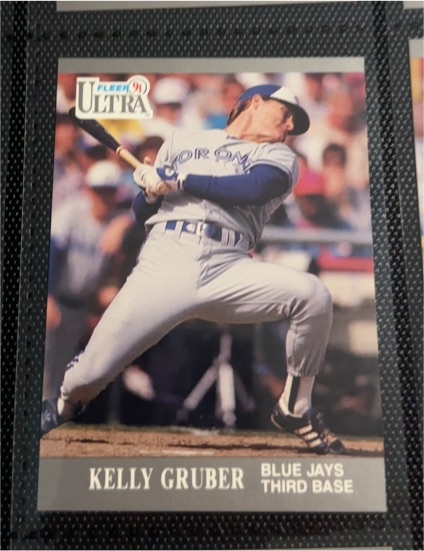 1991 Fleer Ultra #361 Kelly Gruber — front