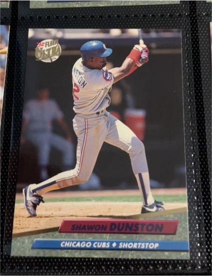 1992 Fleer Ultra #142 Shawon Dunston — front