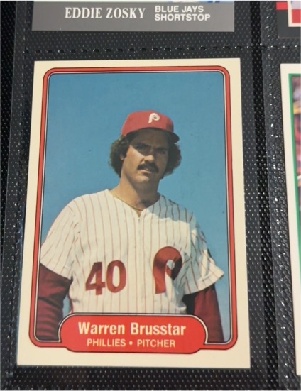 1982 Fleer #242 Warren Brusstar — front