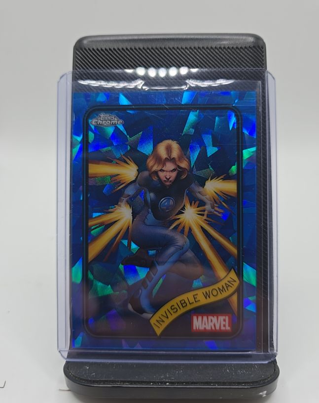 2025 Topps Chrome Marvel #174 Invisible Woman — front