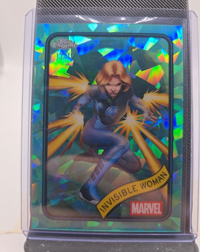 2025 Topps Chrome Marvel #174 Invisible Woman — front