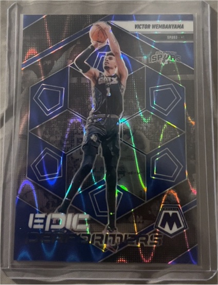 2024-25 Panini Mosaic #1 Victor Wembanyama Epic Performers — front