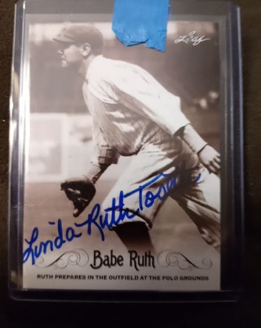 2016 Leaf Babe Ruth #32 The Babe In His Final Season As A Yankee — front