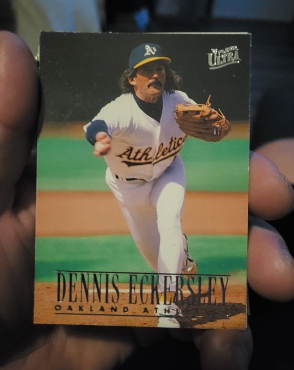 1996 Fleer Ultra #334 Dennis Eckersley — front