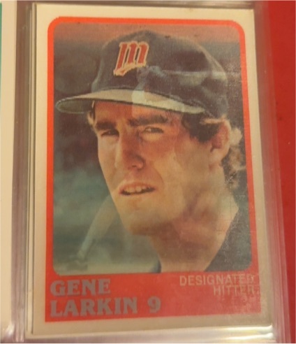 1988 Sportflics #9 Gene Larkin — front