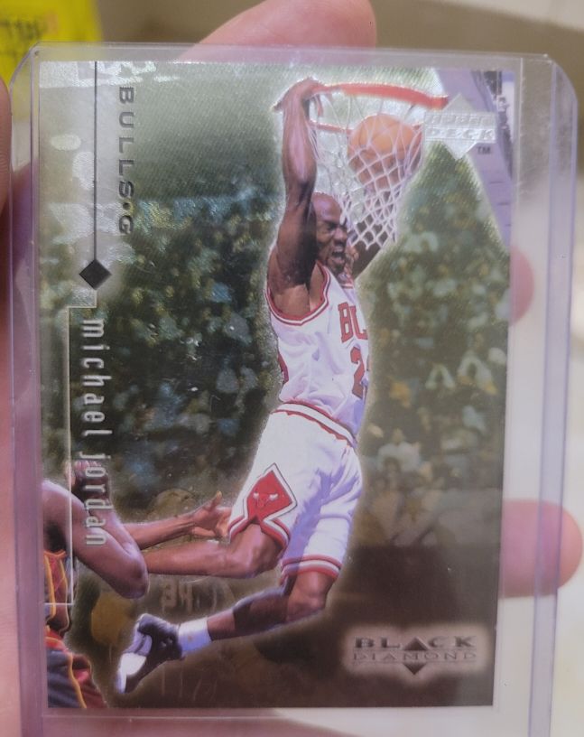 1998-99 Upper Deck Black Diamond #13 Michael Jordan — front