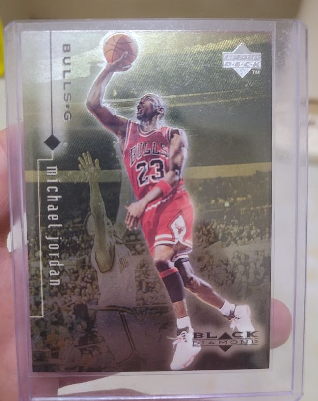 1998-99 Upper Deck Black Diamond #22 Michael Jordan — front