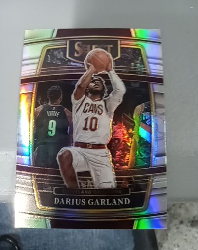 2021-22 Panini Select #13 Darius Garland — front