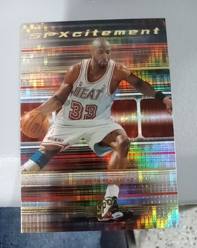 1999-00 Upper Deck SPx SPXcitement #S12 Alonzo Mourning — front