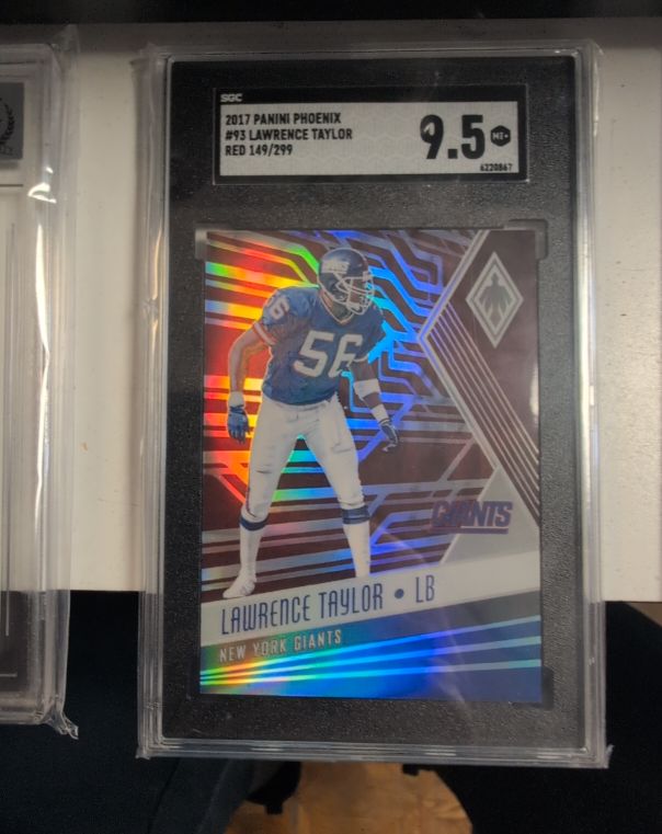 2017 Panini Phoenix #93 Lawrence Taylor Red 149/299 — front