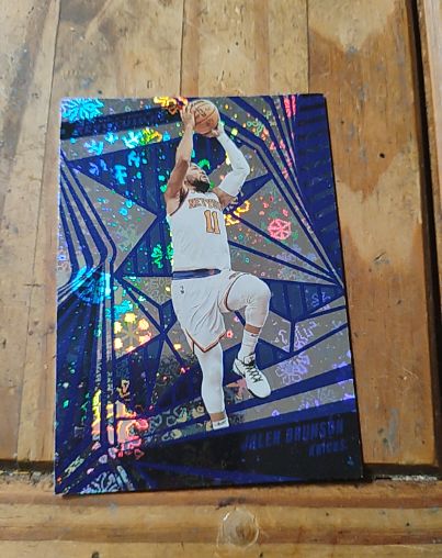 2023-24 Panini Revolution Winter #73 Jalen Brunson — front