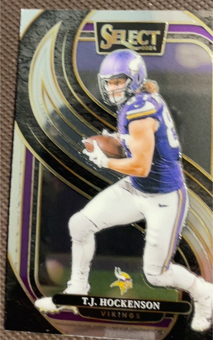 2024 Panini Select #194 T.J. Hockenson — front
