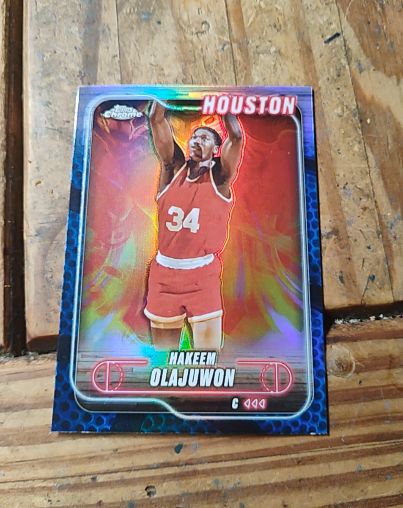 2024-25 Topps Chrome #115 Hakeem Olajuwon — front