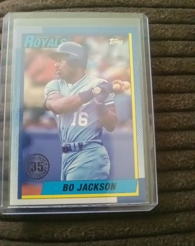2025 Topps Series 1 35th Anniversary #T90-62 Bo Jackson — front