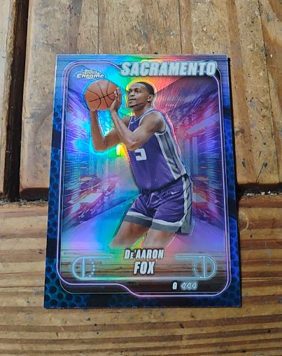 2024-25 Topps Chrome #109 De'Aaron Fox — front