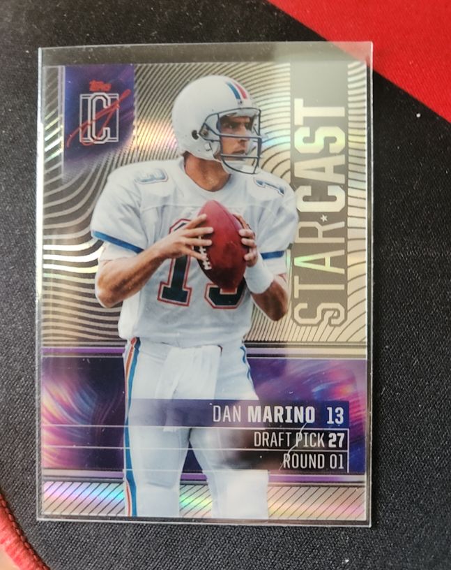 2024 Topps Signature Class #SC-9 Dan Marino Starcast — front