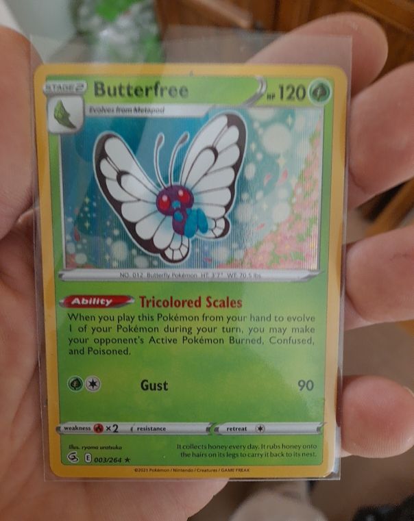 2021 Pokemon TCG Fusion Strike #003 Butterfree — front
