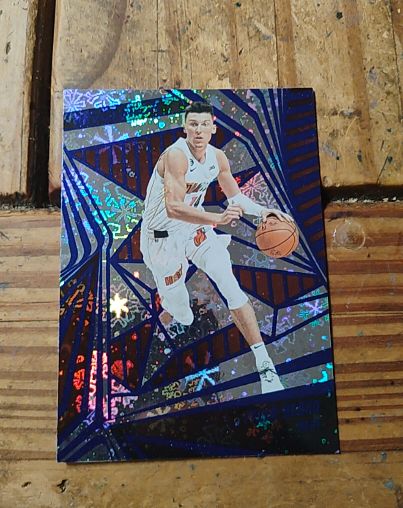 2023-24 Panini Revolution #70 Tyler Herro Winter Miami Heat — front