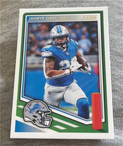 2025 Panini Score #33 Jahmyr Gibbs — front