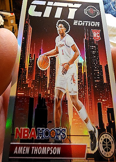 2023-24 Panini NBA Hoops Premium Stock City Edition #14 Amen Thompson — front
