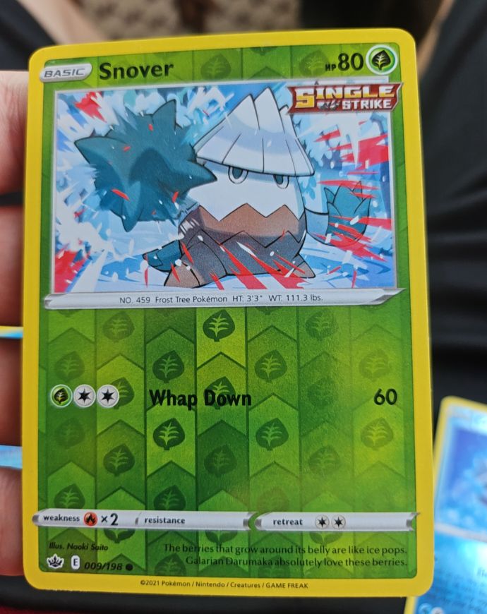 2021 Pokémon Chilling Reign #009 Snover — front