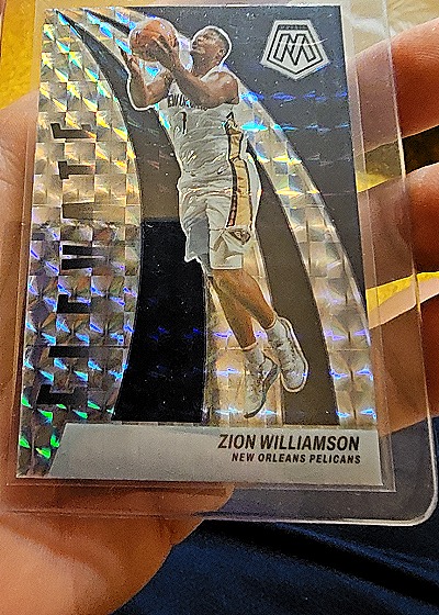 2024 Panini Mosaic Elevate Zion Williamson — front