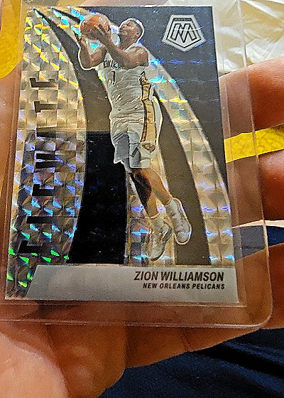 2023 Panini Mosaic Zion Williamson — front