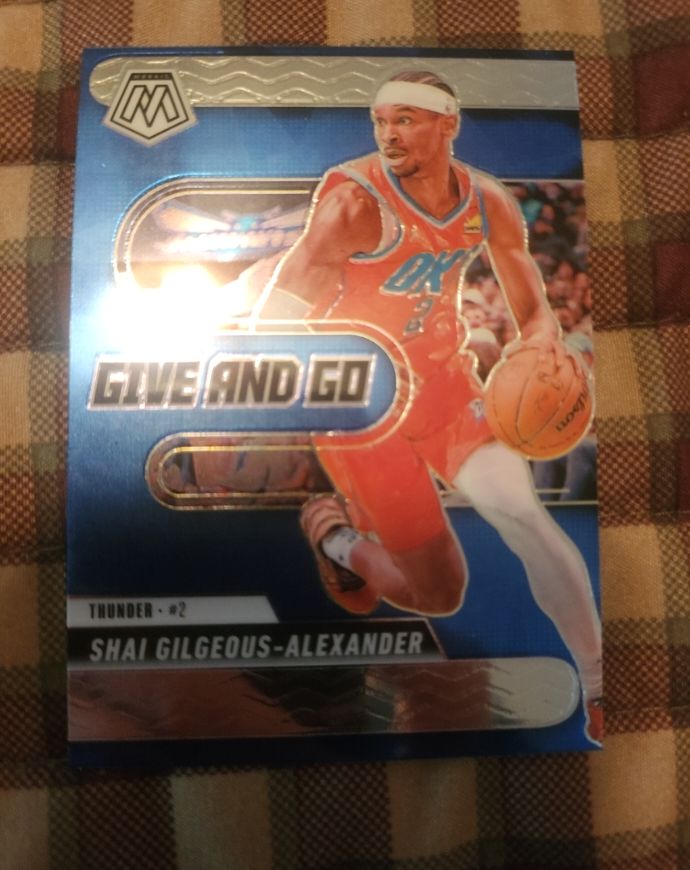 2024-25 Panini Mosaic #2 Shai Gilgeous-Alexander — front