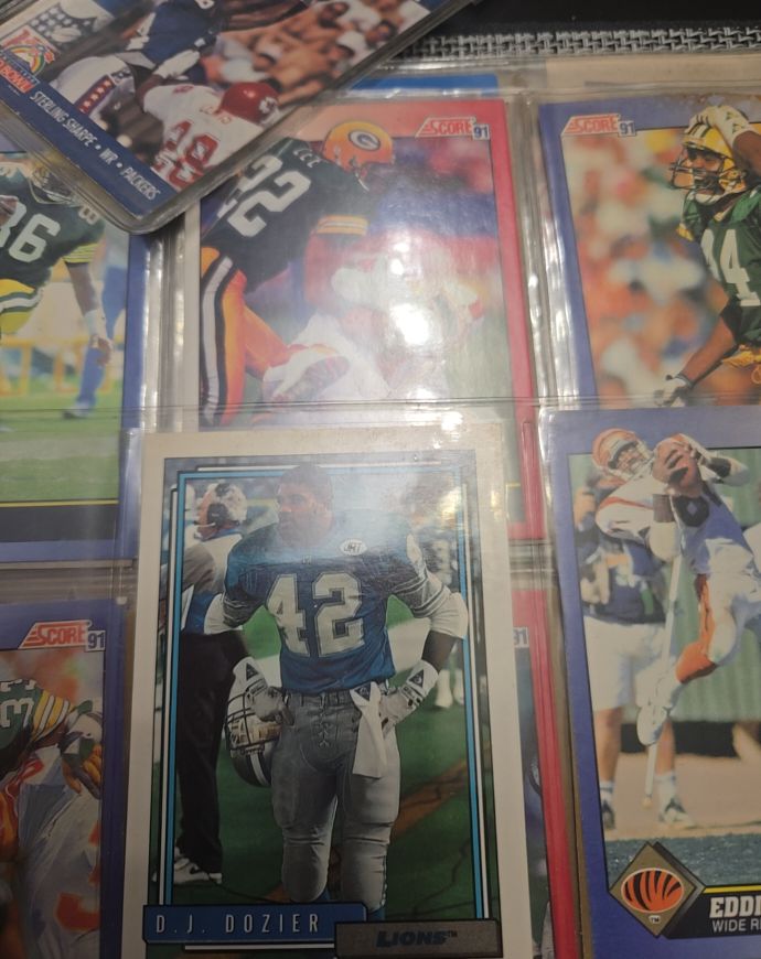 1991 Score #42 D.J. Dozier — front