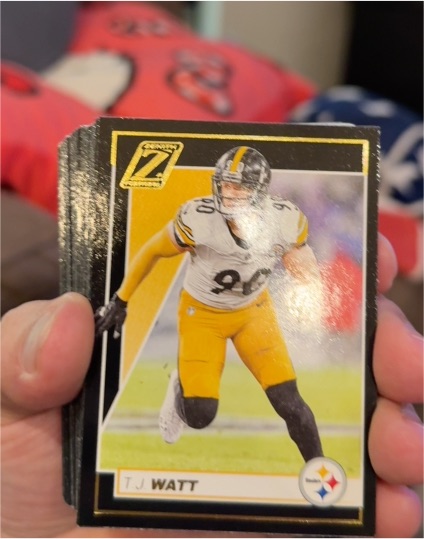 2024 Panini Zenith #90 T.J. Watt — front