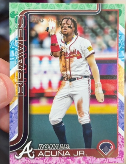 2025 Topps #207 Ronald Acuña Jr. — front