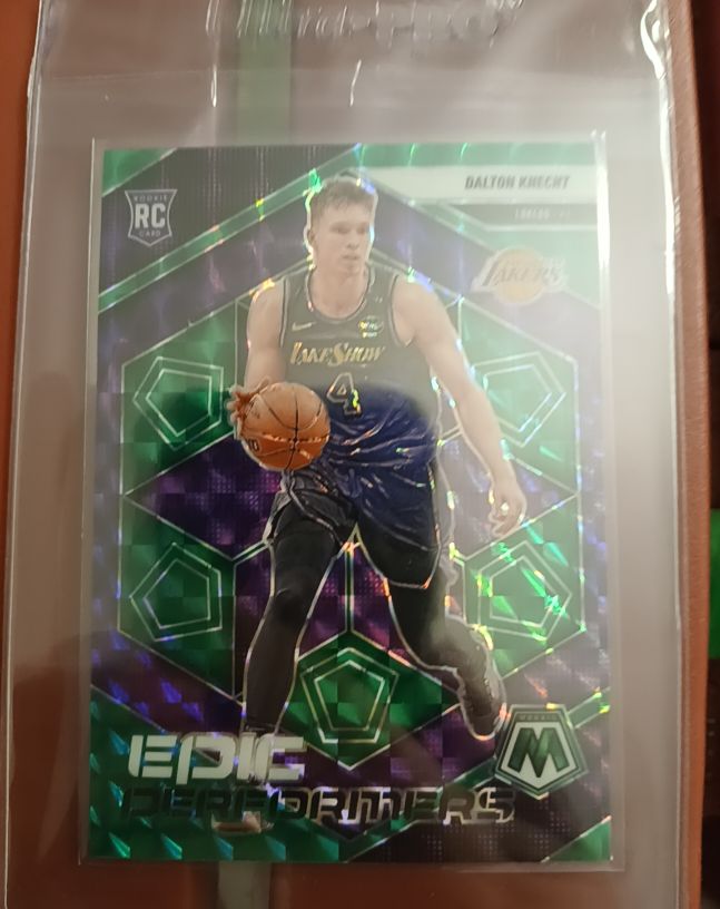 2024-25 Panini Mosaic #14 Dalton Knecht Epic Performers Green Prizm Rookie Card — front