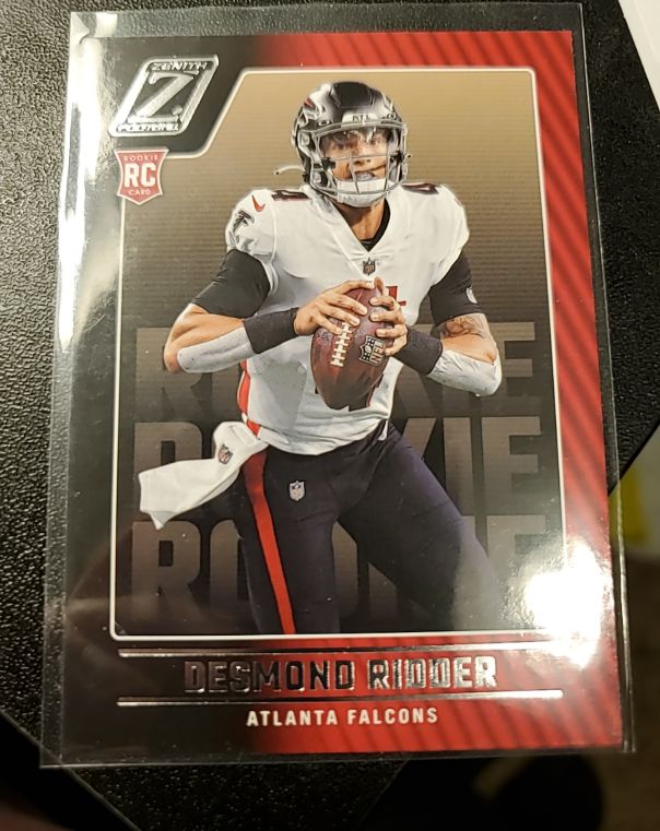 2022 Panini Zenith #104 Desmond Ridder — front