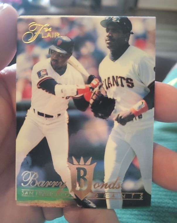 1994 Fleer Flair #239 Barry Bonds — front