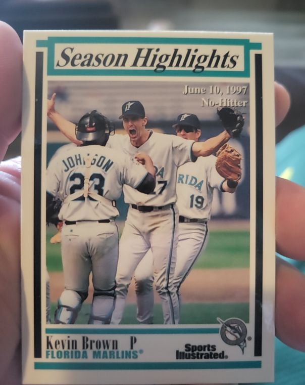 1997 Sports Illustrated #32 Kevin Brown Season Highlights Florida Marlins — front